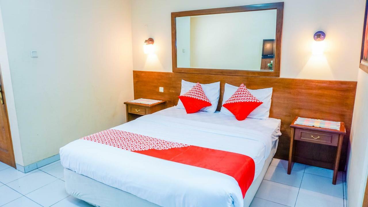Oyo 1488 Hotel Cemara Asri Lembang Luaran gambar