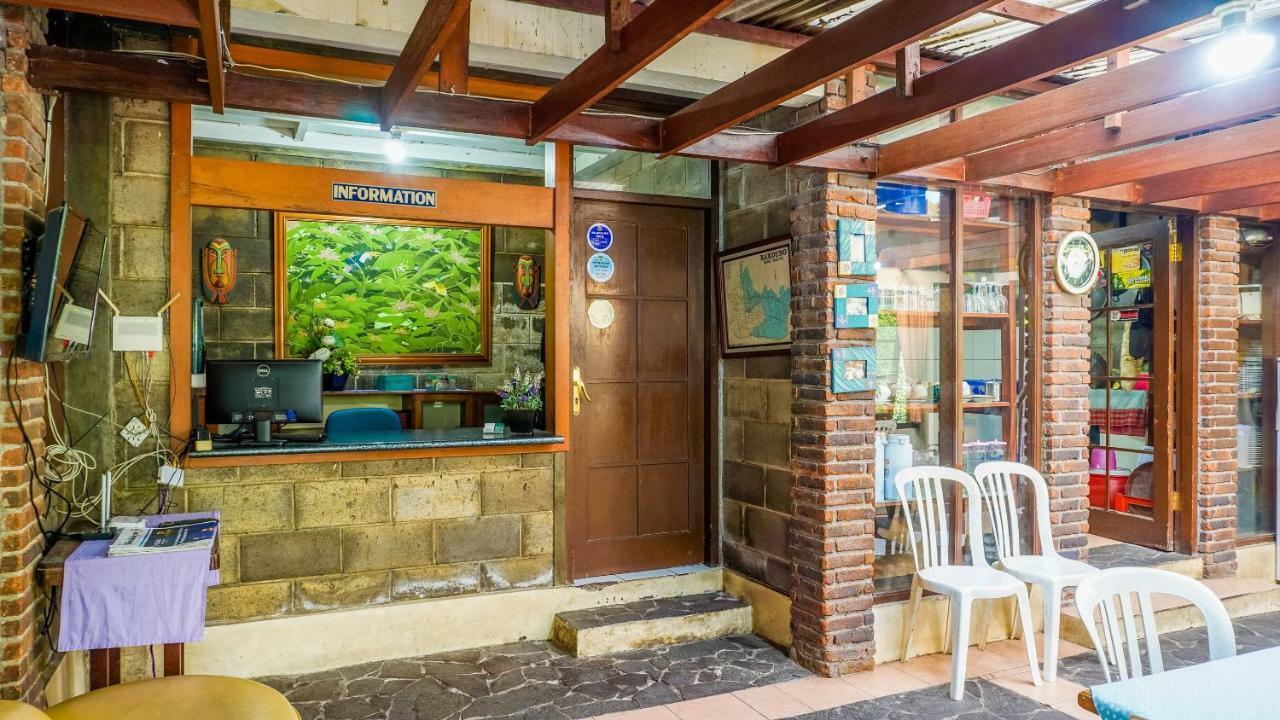 Oyo 1488 Hotel Cemara Asri Lembang Luaran gambar